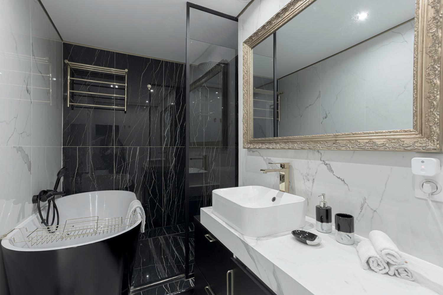 Luxury Maubourg - Vue Mer - Croisette 50M Plage - Clim - Terrasse Κάννες Εξωτερικό φωτογραφία